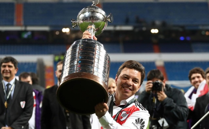 'Fenerbah�e, Marcelo Gallardo'yu istiyor'