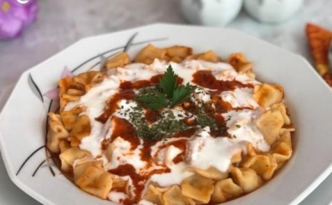 Kayseri mantısı hamuru nasıl yapılır? Kayseri mantısı harcı hazırlanışı