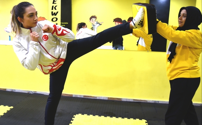 Milli sporcu Branur, Kars'ta kendisi gibi ampiyonlar yetitiriyor