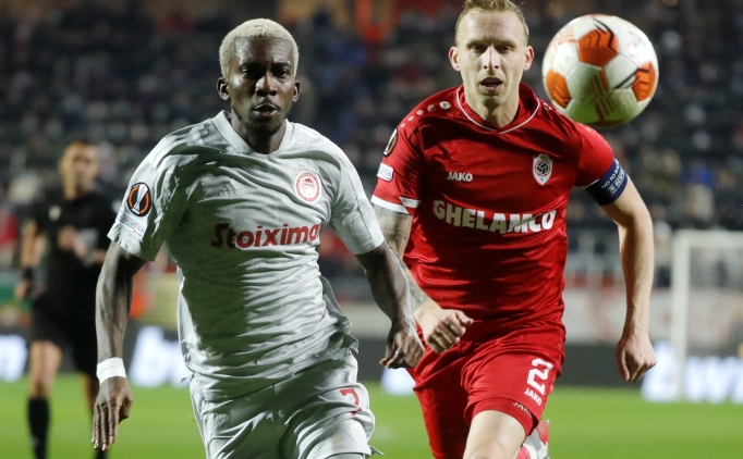 Fenerbahe'de Henry Onyekuru harekat