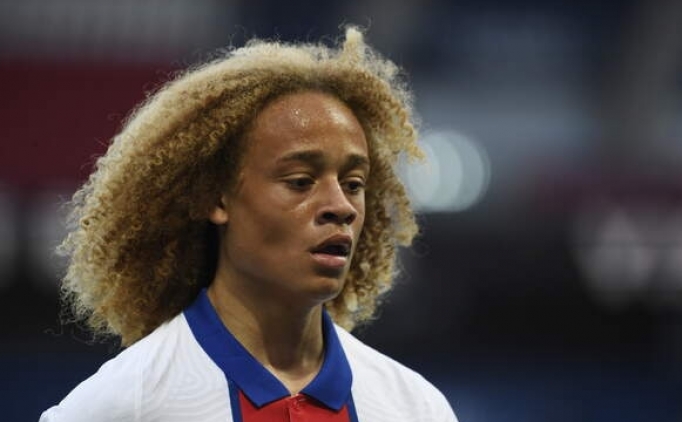 Hollanda U19'da 5 futbolcu otele kad�n misafir �a��rd�, kadro d��� kald�