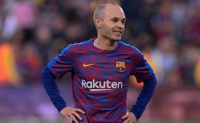 Barcelona efsanesi Iniesta, kariyerindeki en �zel 10 an� anlatt�
