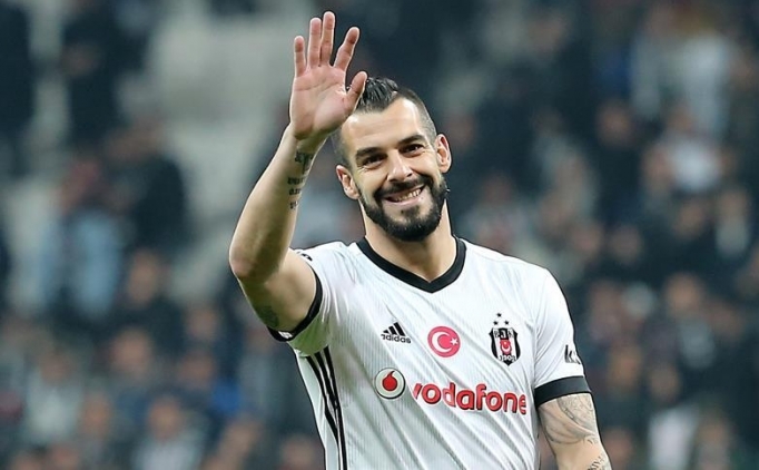 Alvaro Negredo: 'Pepe ve Ramos uykularm karyordu'