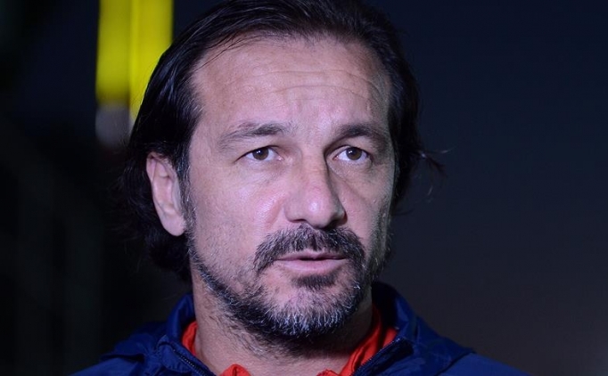 Yusuf �im�ek'ten istifa karar�