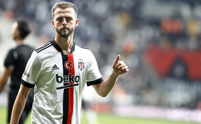 Be�ikta�'ta Pjanic ve Batshuayi son ma�a yedek ��kt�