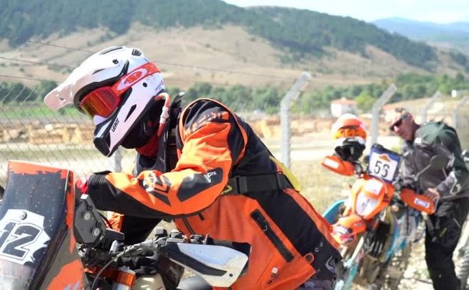 Milli ralliciden Yunanistan'da birincilik!