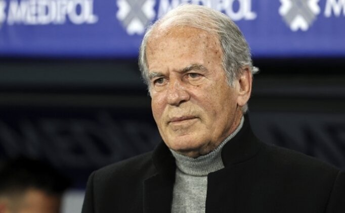 Mustafa Denizli, en ba�ar�s�z d�nemini ge�irdi!
