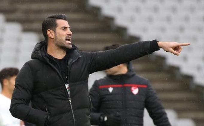 S�per Lig'de teknik direkt�rl�k de�i�ikli�ine ara verilmiyor