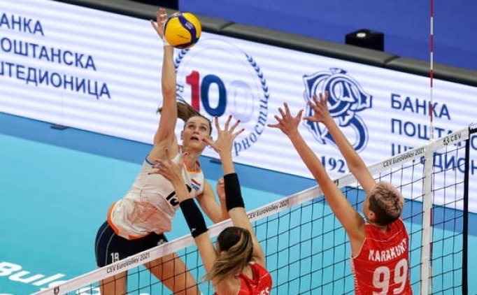 Vak�fBank, Nika Daalderop'u transfer etti