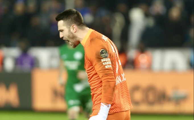 Yal��n Ko�uvak, Okan Kocuk'u anlatt�