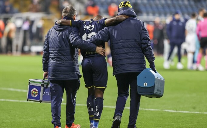 Fenerbah�e'ye Enner Valencia'dan k�t� haber