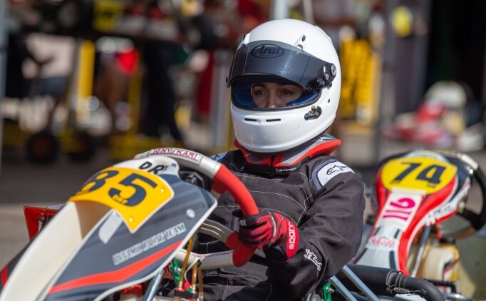 Seda Ka�an: 'T�rkiye'yi yurt d���nda temsil etmek istiyorum'