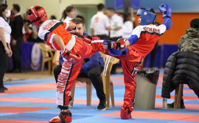 T�rkiye Okullar Kick Boks �ampiyonas�, �orum'da ba�lad�