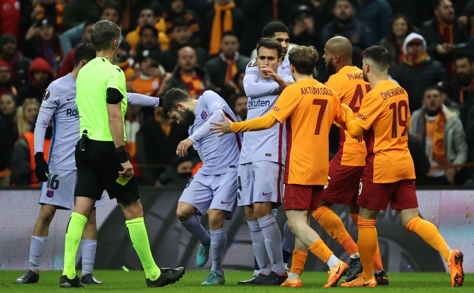 Jordi Alba'dan sahadan �ekilme resti!