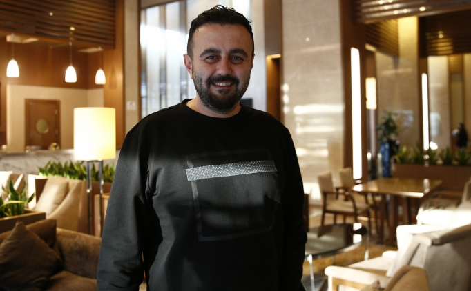 Ahmet Bozbey: '5 ay �nce kul�p kapan�yordu!'