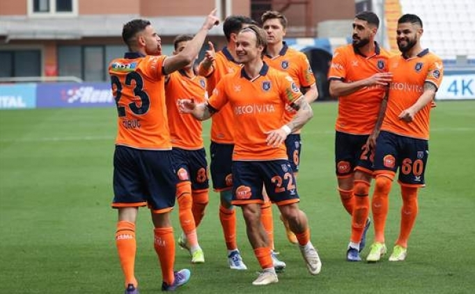 Ba�ak�ehir'de, tam 5 oyuncu s�n�rda...