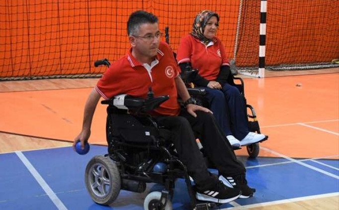 Boccia Milli Tak�m� alt�n hedefliyor