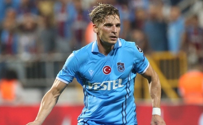 Jens Larsen i�in eve d�n�� ihtimali!