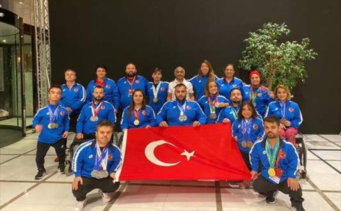 Para Halter �ampiyonas�'nda 43 madalya!