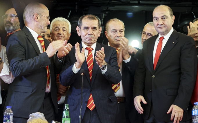 Galatasaray Başkanı Dursun Özbek'ten dev adım