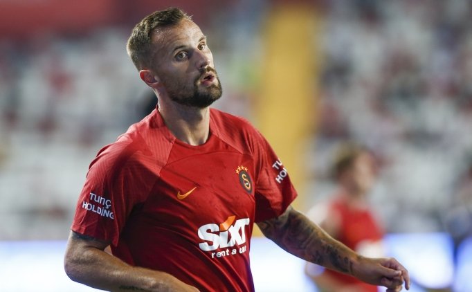 Galatasaray'da 3 isim kadroda yok