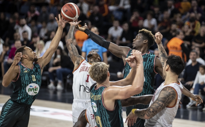 Galatasaray Nef'ten lige k�t� ba�lang��