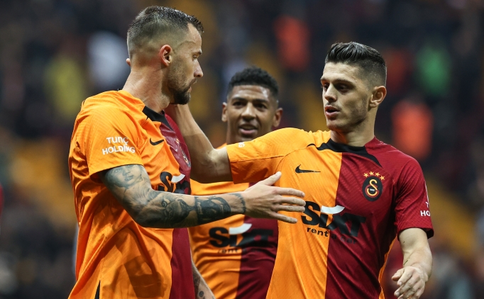 Galatasaray, kupada gol oldu ya�d�!