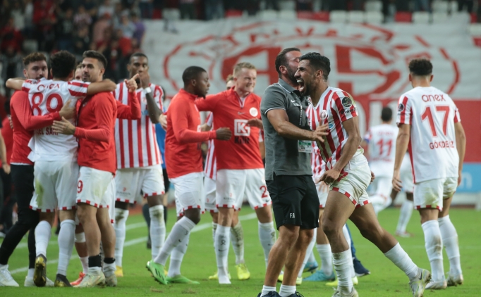 Antalyaspor, 6 ma� sonra kazand�