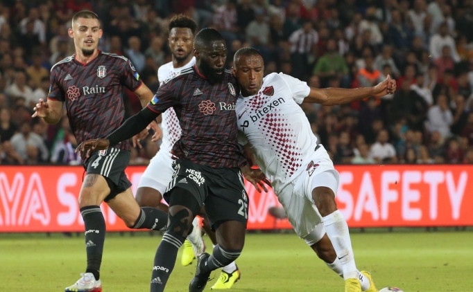 Be�ikta� yine y�k�ld�!