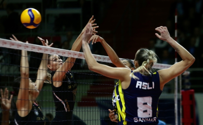 Sultanlar Ligi'nde heyecan ba�l�yor