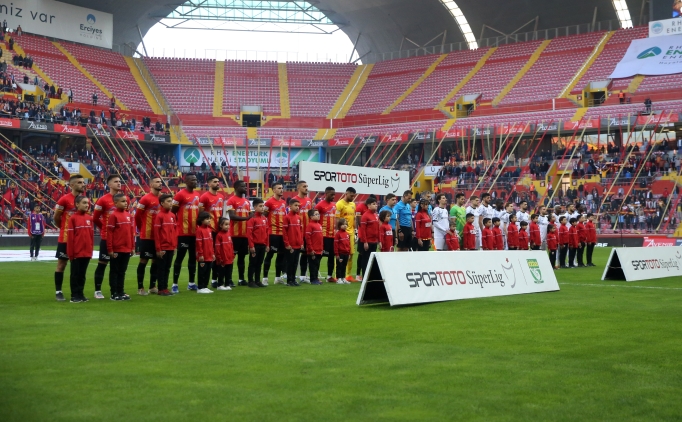 Kayserispor-Adana Demirspor ma�� �ncesi i�in soru�turma