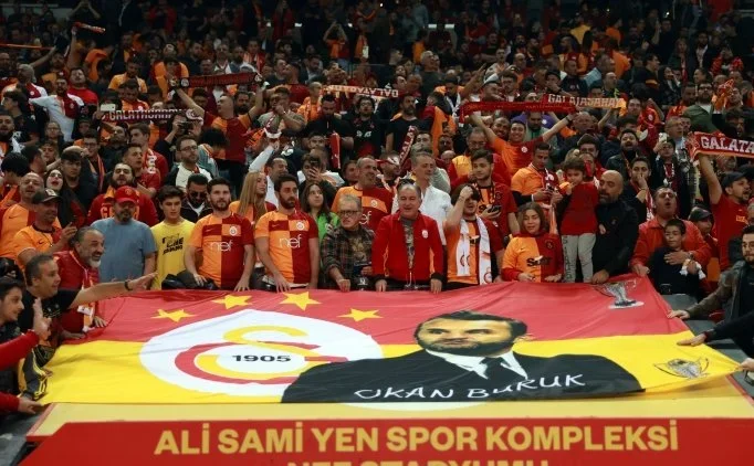 Galatasaray'da derbiye yo�un ilgi