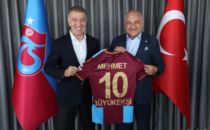 Mehmet Bykeki'den Trabzonspor'a ziyaret