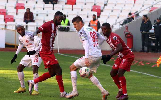 Sivas'ta kazanan ��kmad�