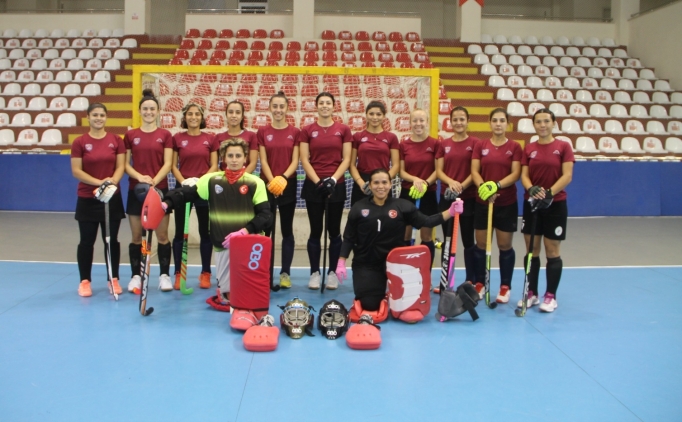 A Milli Kadn Hokey Takm, bir kez daha kampa girecek