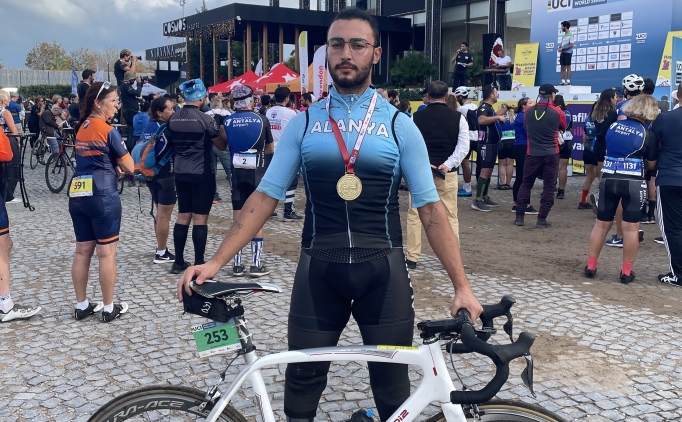 Protez bacaklar ba�ar�s�n� engelleyemedi