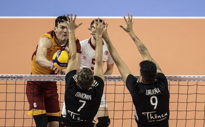 Galatasaray evinde kaybetti!