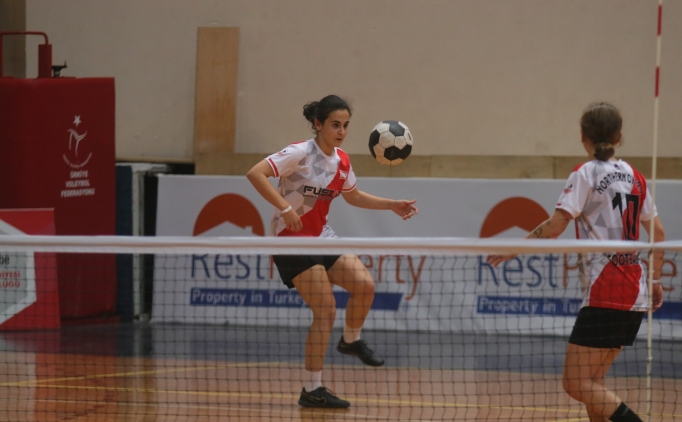 Ayak Tenisi D�nya Festivali Alanya'da ba�lad�