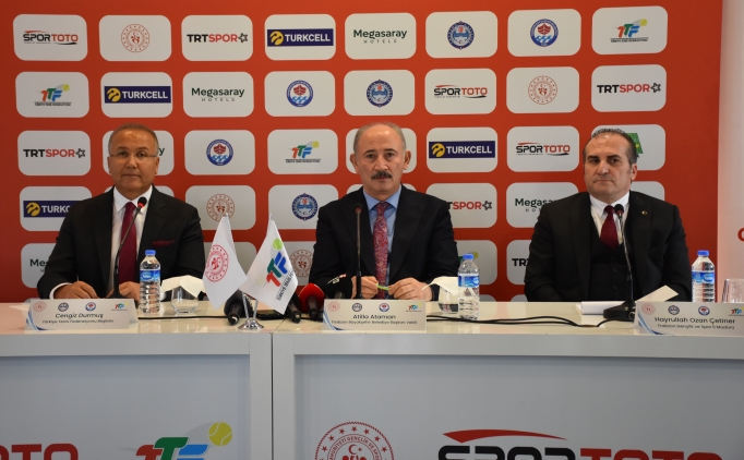 Trkiye Tenis Ligi final msabakalar balyor!