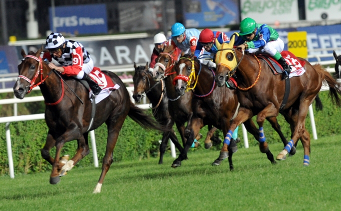 D�nyan�n en �ok kazanan jokeyi, Gazi Ko�usu'nda