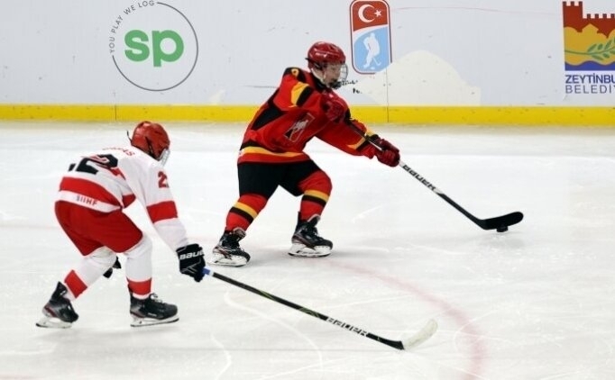 Buz Hokeyinde, �zlanda'ya kaybettik