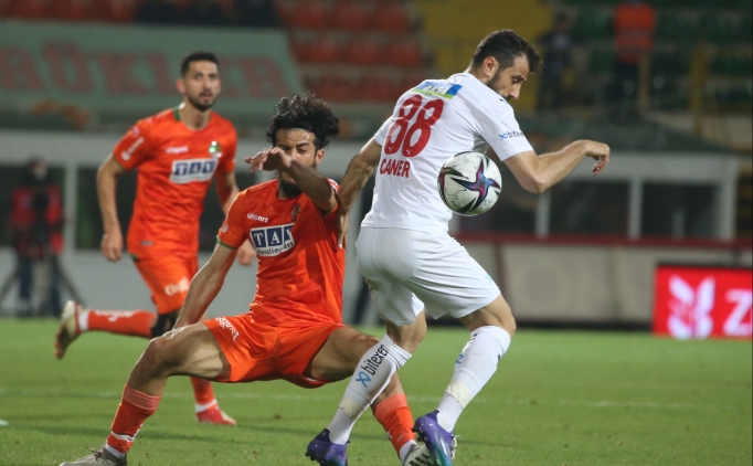 Sivasspor, final i�in ilk ad�m� att�