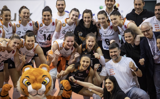 Sultanlar Ligi'nin ���nc�s�: Eczac�ba�� Dynavit