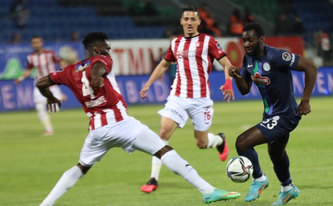 Sivasspor deplasmanda 25 puan toplad�