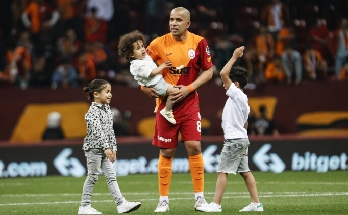 Feghouli'den veda payla��m�!