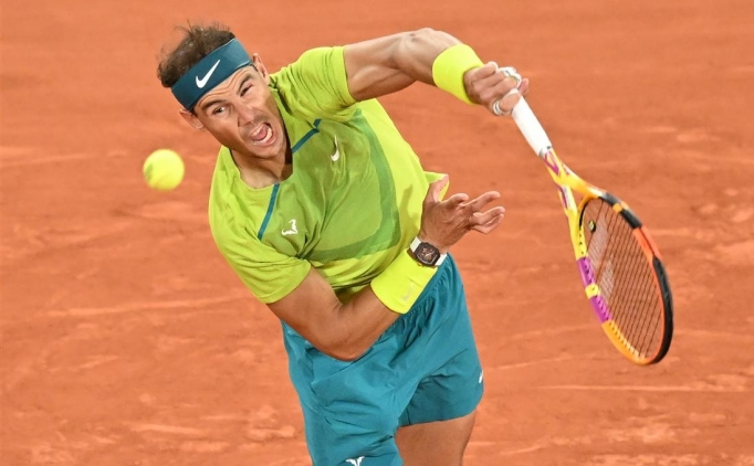 Nefes kesen mata Nadal, Djokovic'i eledi