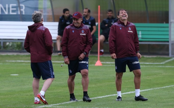 Trabzonspor'un yeni ta� antren�r� kampa geldi!