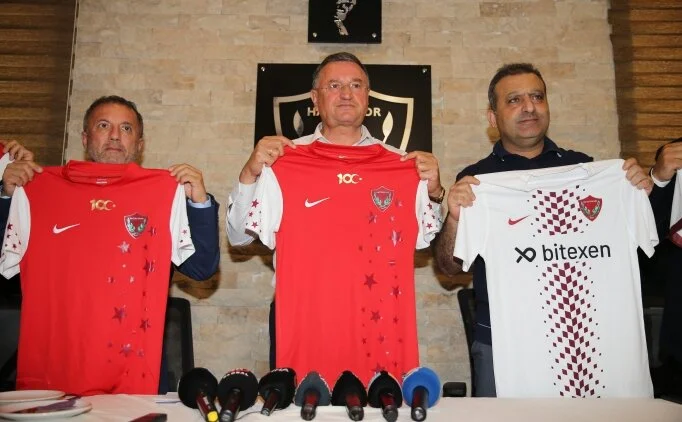 Hatayspor'dan, Cumhuriyet'in 100. yılına özel forma