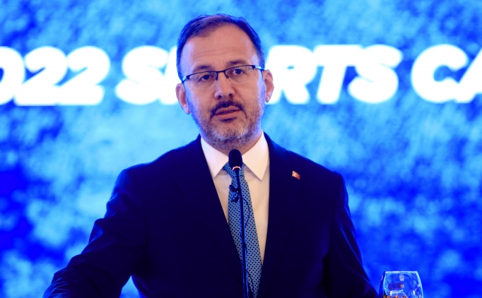 Bakan Kasapo�lu: 'T�m �slam alemine yara��r bir organizasyon olacak'