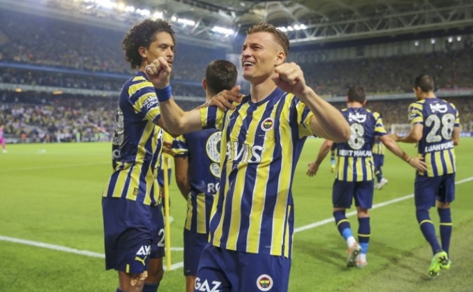 Fenerbahe'nin ans melei; Ezgjan Alioski